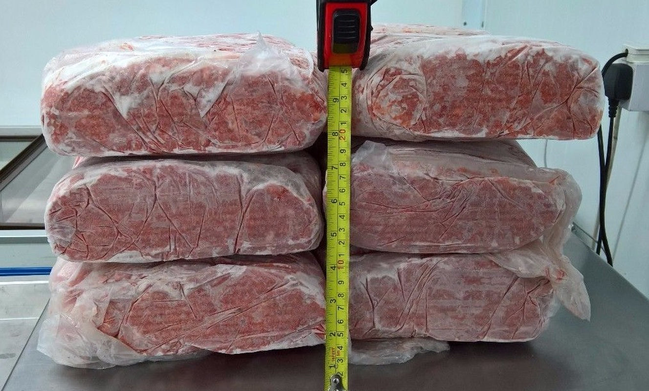 Dog Food Frozen Chicken Mince 6X 4Kg Bags 24Kg Box. BARF RAW DIET Delivered